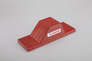 BS-R (rubber school starting block)